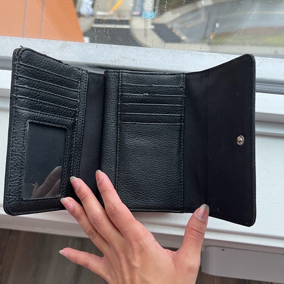 Calvin Klein Wallet - Picture 4 of 4